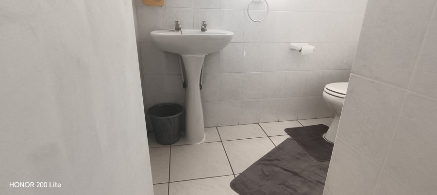 3 Bedroom Property for Sale in Lawrence Rocks KwaZulu-Natal