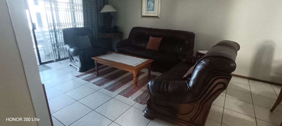 3 Bedroom Property for Sale in Lawrence Rocks KwaZulu-Natal