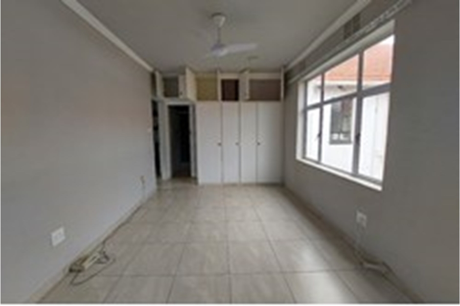 1 Bedroom Property for Sale in Scottburgh Central KwaZulu-Natal