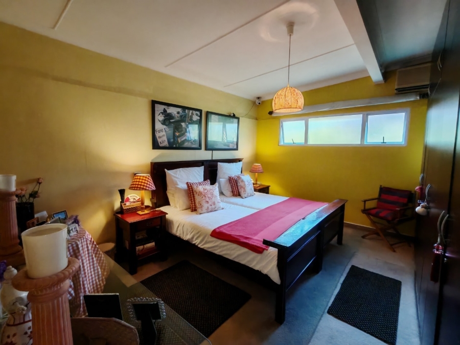 3 Bedroom Property for Sale in Ocean View KwaZulu-Natal