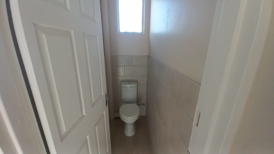 To Let 2 Bedroom Property for Rent in Morningside KwaZulu-Natal