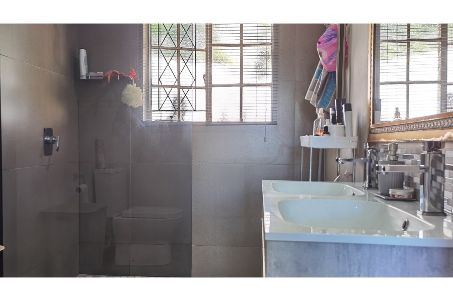 5 Bedroom Property for Sale in Town Hill KwaZulu-Natal