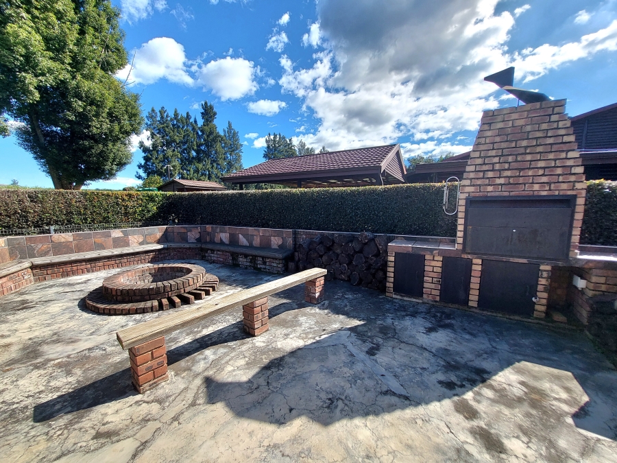 4 Bedroom Property for Sale in Albert Falls KwaZulu-Natal