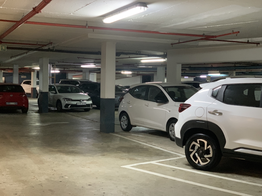 To Let commercial Property for Rent in La Lucia KwaZulu-Natal