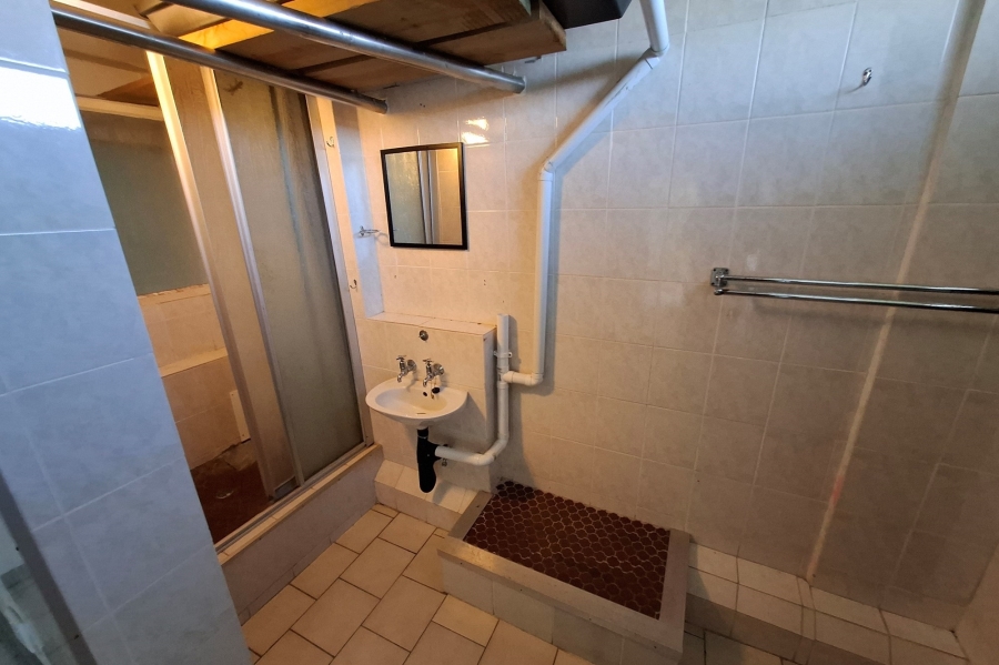 To Let 1 Bedroom Property for Rent in Margate KwaZulu-Natal