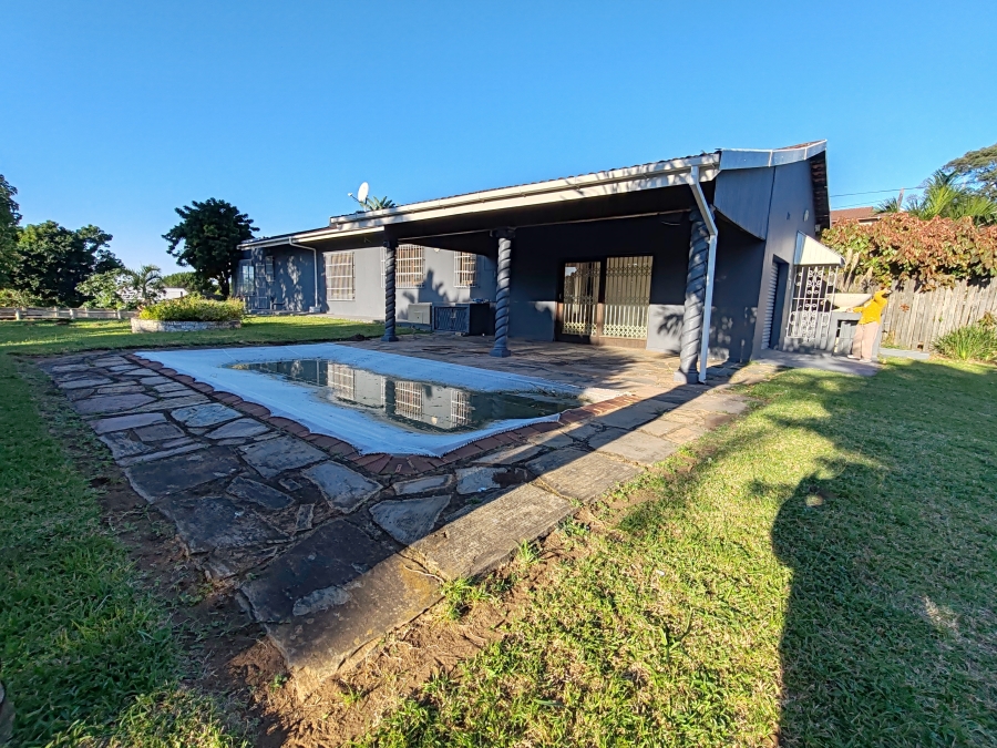 3 Bedroom Property for Sale in Sea Park KwaZulu-Natal