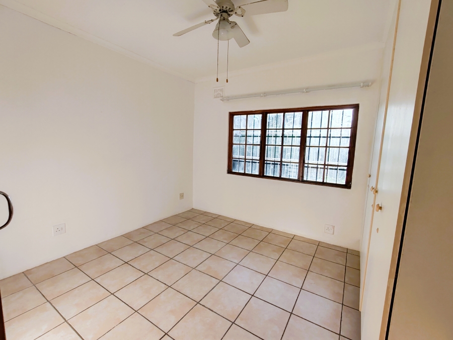 3 Bedroom Property for Sale in Sea Park KwaZulu-Natal