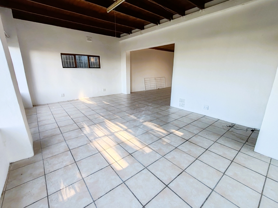 3 Bedroom Property for Sale in Sea Park KwaZulu-Natal