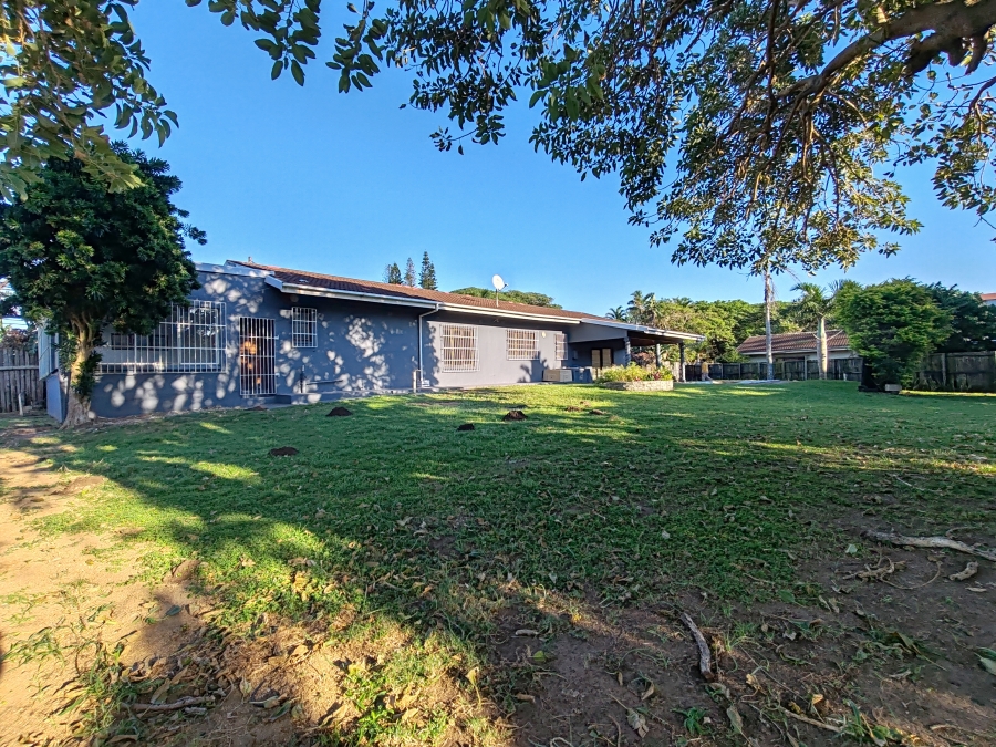 3 Bedroom Property for Sale in Sea Park KwaZulu-Natal