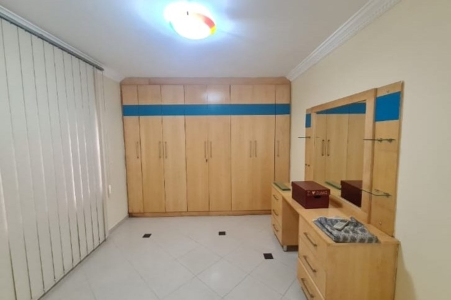 4 Bedroom Property for Sale in Morningside KwaZulu-Natal