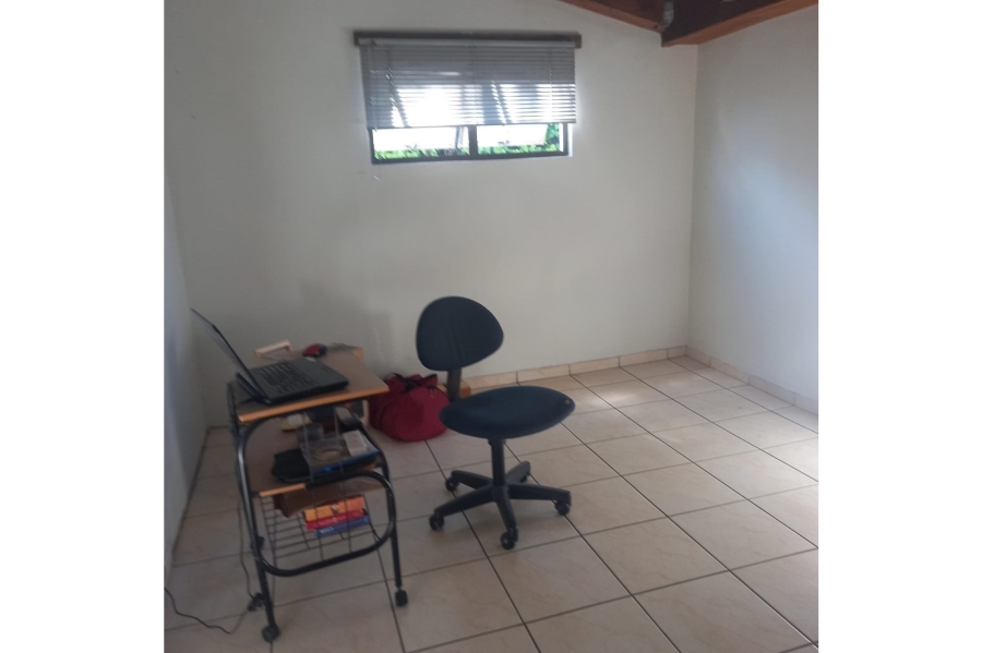 To Let 1 Bedroom Property for Rent in Farningham Ridge KwaZulu-Natal