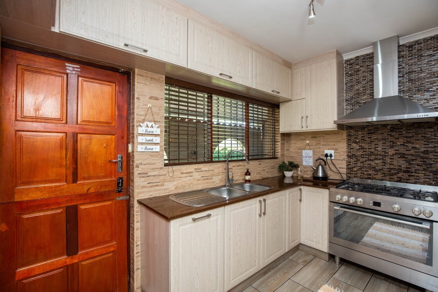 3 Bedroom Property for Sale in Yellowwood Park KwaZulu-Natal