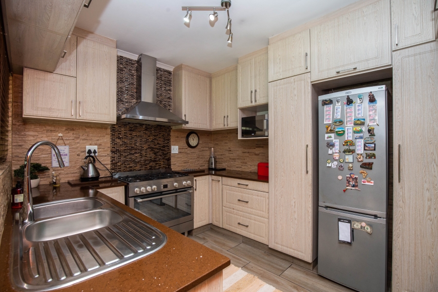 3 Bedroom Property for Sale in Yellowwood Park KwaZulu-Natal