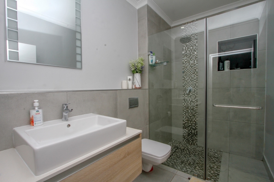 1 Bedroom Property for Sale in Umhlanga Ridge KwaZulu-Natal