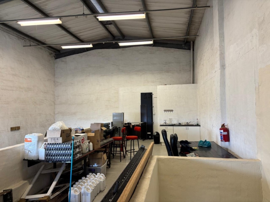 To Let commercial Property for Rent in Shakas Head KwaZulu-Natal