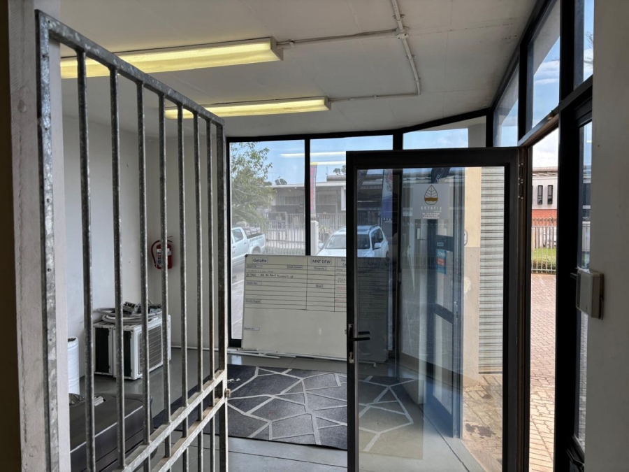 To Let commercial Property for Rent in Shakas Head KwaZulu-Natal