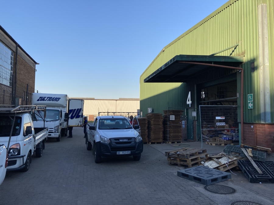 To Let commercial Property for Rent in Westmead KwaZulu-Natal