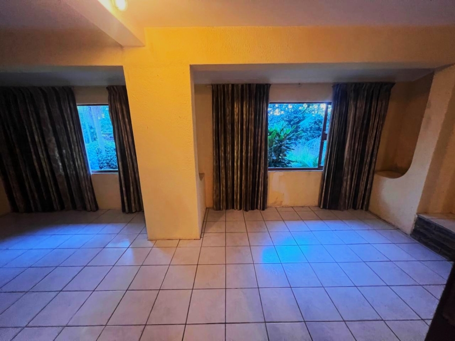 To Let 1 Bedroom Property for Rent in Margate KwaZulu-Natal