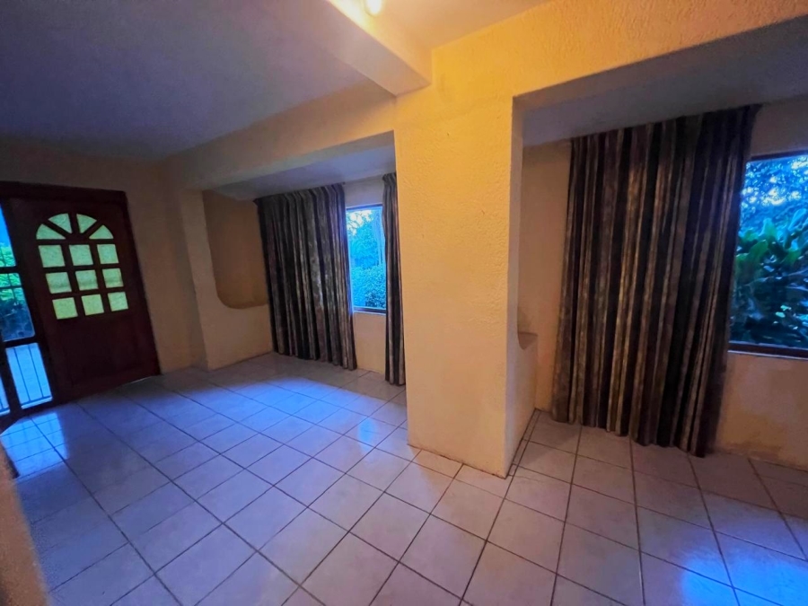 To Let 1 Bedroom Property for Rent in Margate KwaZulu-Natal