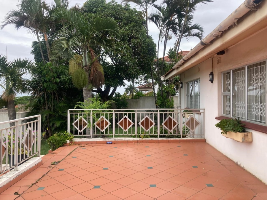 4 Bedroom Property for Sale in Durban North KwaZulu-Natal