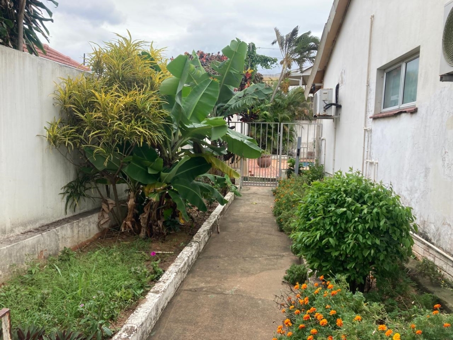 4 Bedroom Property for Sale in Durban North KwaZulu-Natal