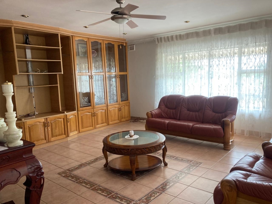 4 Bedroom Property for Sale in Durban North KwaZulu-Natal