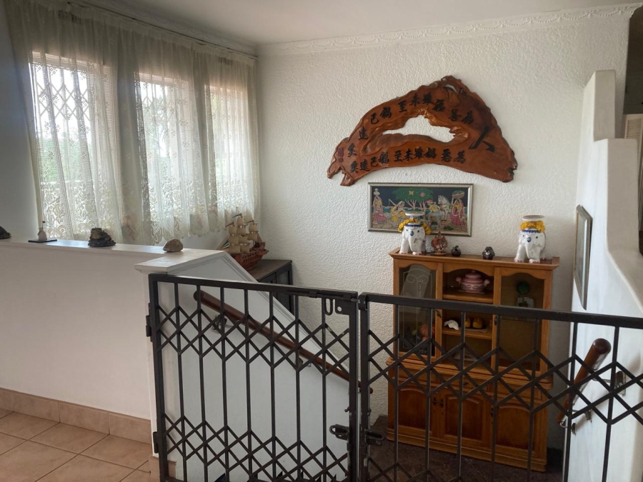 4 Bedroom Property for Sale in Durban North KwaZulu-Natal