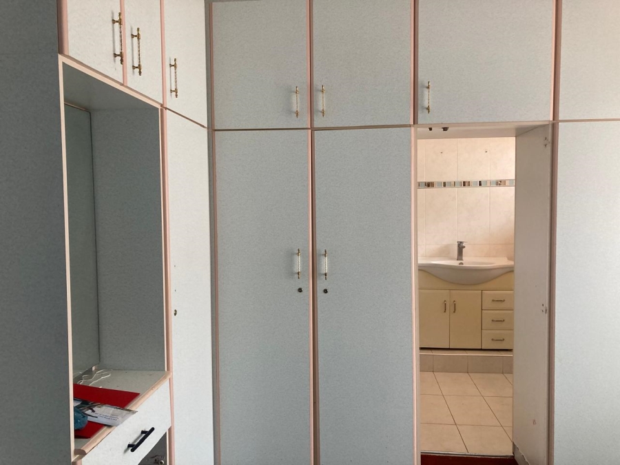 4 Bedroom Property for Sale in Durban North KwaZulu-Natal