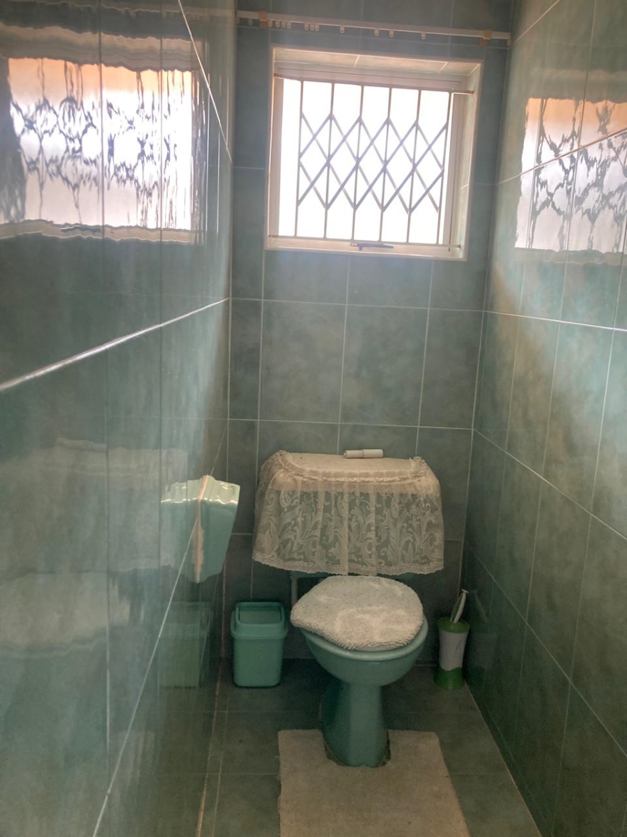 4 Bedroom Property for Sale in Durban North KwaZulu-Natal