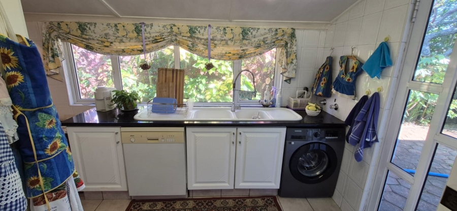 3 Bedroom Property for Sale in Ocean View KwaZulu-Natal