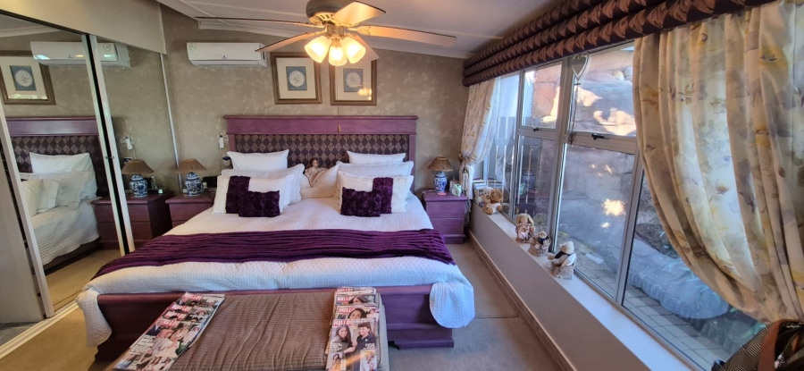 3 Bedroom Property for Sale in Ocean View KwaZulu-Natal