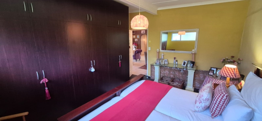 3 Bedroom Property for Sale in Ocean View KwaZulu-Natal
