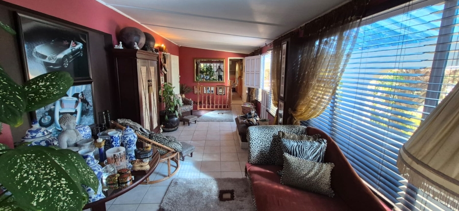 3 Bedroom Property for Sale in Ocean View KwaZulu-Natal