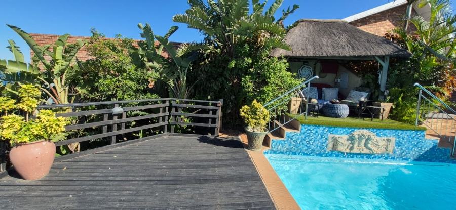 3 Bedroom Property for Sale in Ocean View KwaZulu-Natal