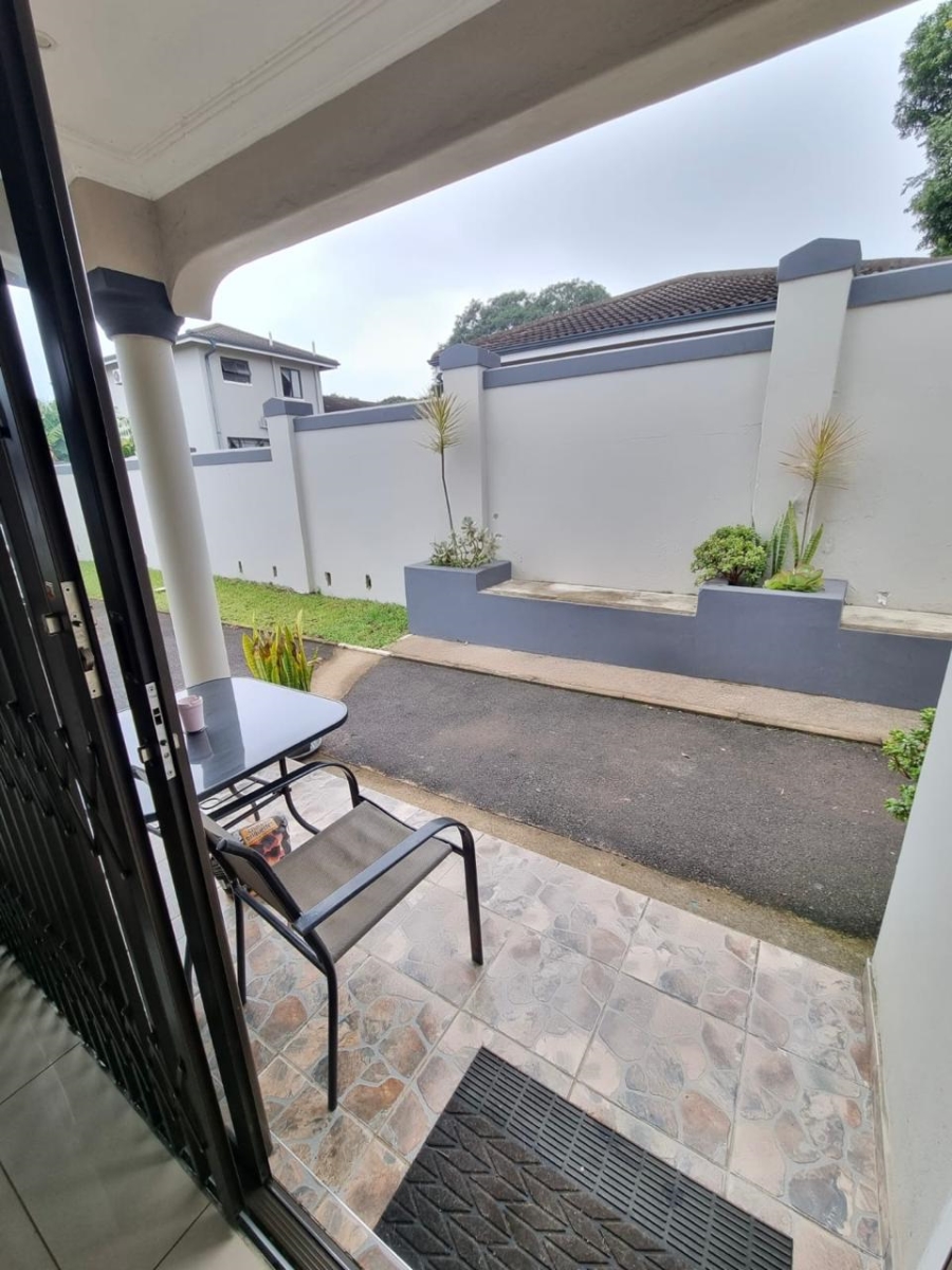 To Let 2 Bedroom Property for Rent in Waterfall KwaZulu-Natal
