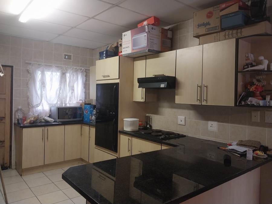 2 Bedroom Property for Sale in Arboretum KwaZulu-Natal