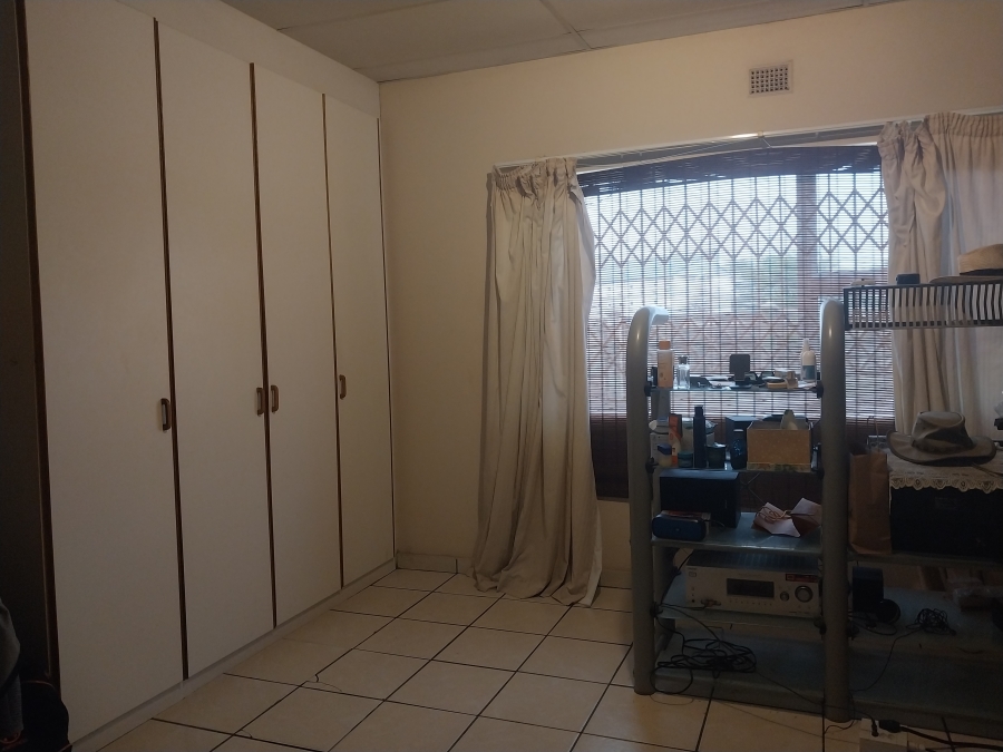 2 Bedroom Property for Sale in Arboretum KwaZulu-Natal