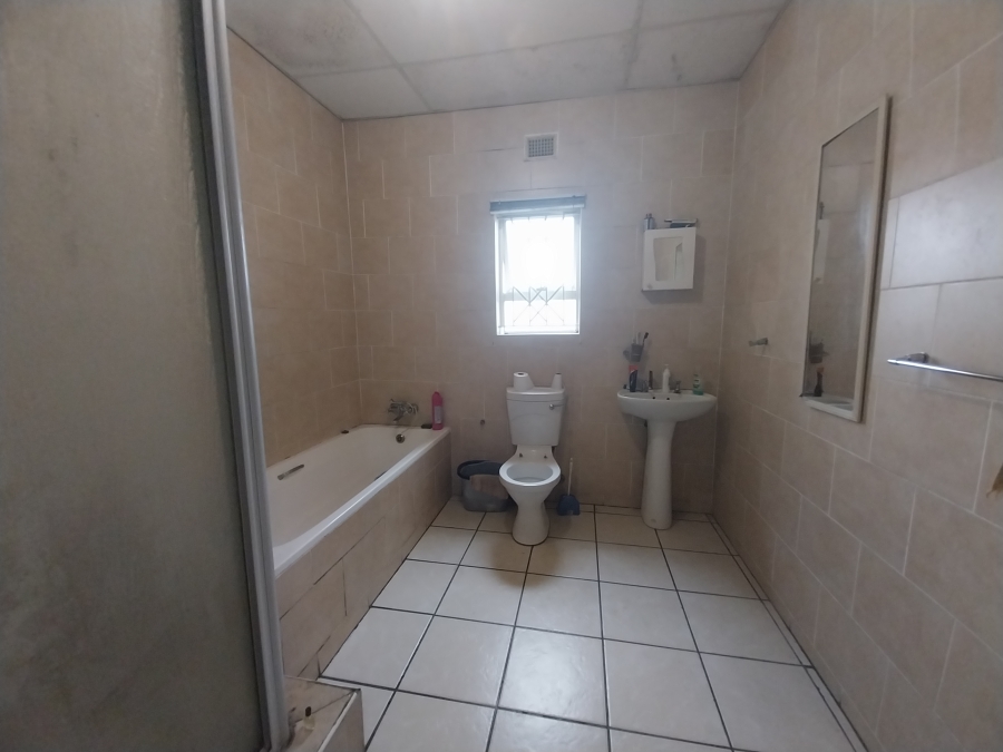 2 Bedroom Property for Sale in Arboretum KwaZulu-Natal
