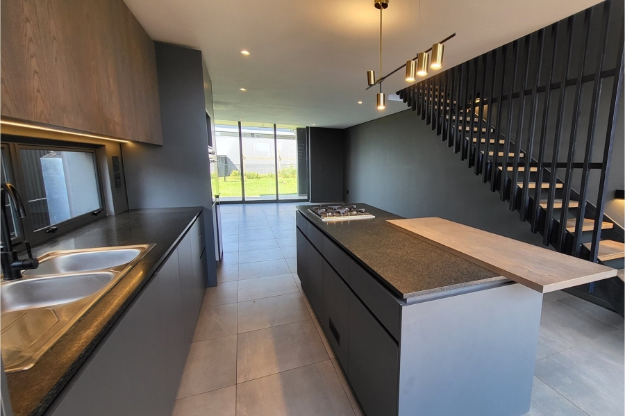 3 Bedroom Property for Sale in Elaleni Coastal Forest Estate KwaZulu-Natal