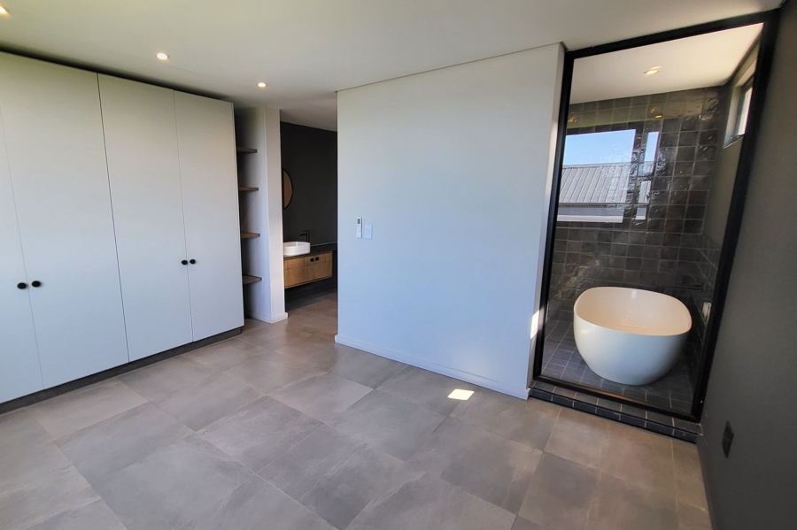3 Bedroom Property for Sale in Elaleni Coastal Forest Estate KwaZulu-Natal