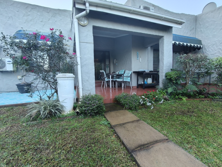 2 Bedroom Property for Sale in Deepdale KwaZulu-Natal