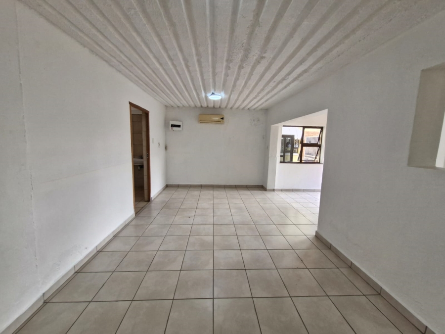 4 Bedroom Property for Sale in Panorama KwaZulu-Natal