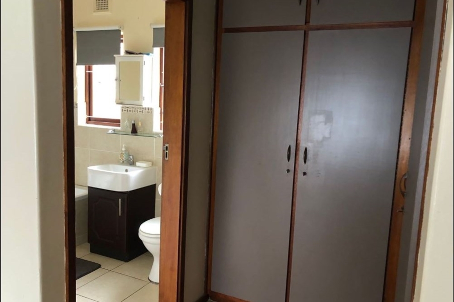 4 Bedroom Property for Sale in Scottburgh South KwaZulu-Natal