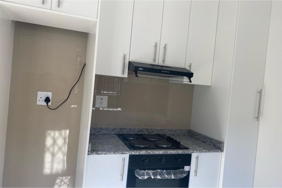 3 Bedroom Property for Sale in Northcroft KwaZulu-Natal