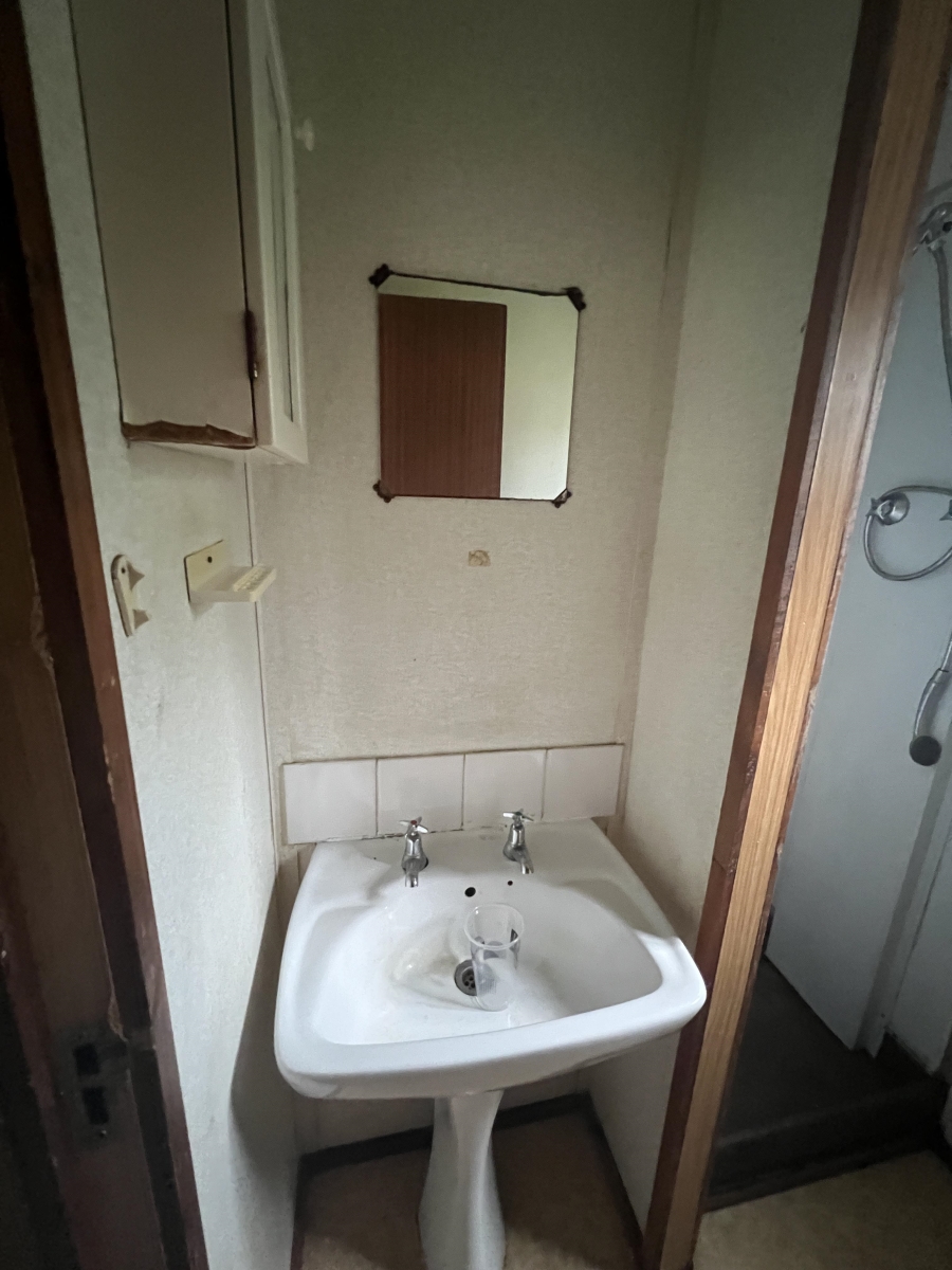 To Let 1 Bedroom Property for Rent in Greendale KwaZulu-Natal