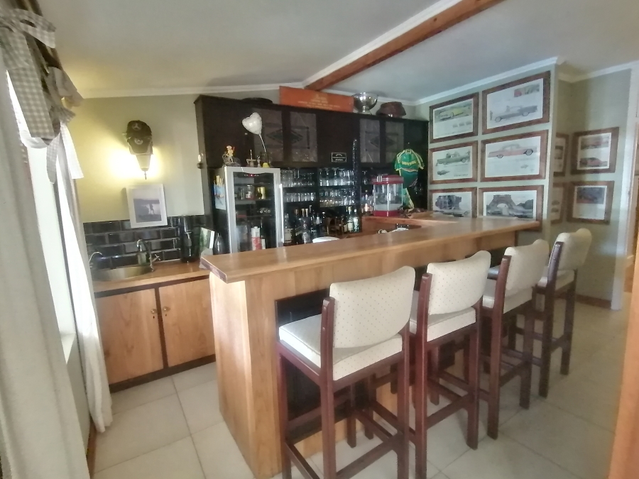 5 Bedroom Property for Sale in Shortens Country Estate KwaZulu-Natal