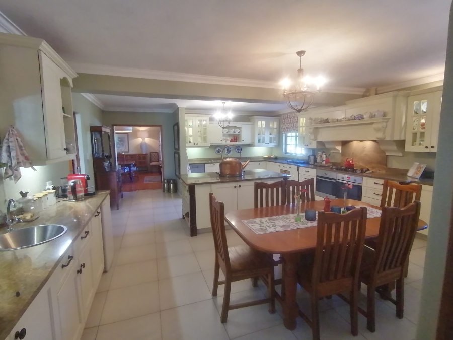 5 Bedroom Property for Sale in Shortens Country Estate KwaZulu-Natal