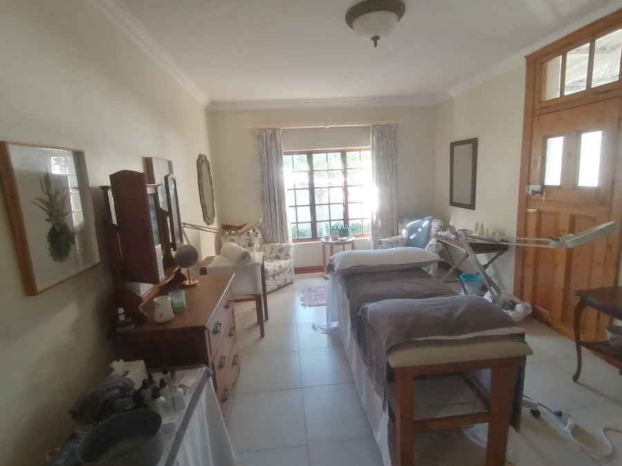 5 Bedroom Property for Sale in Shortens Country Estate KwaZulu-Natal