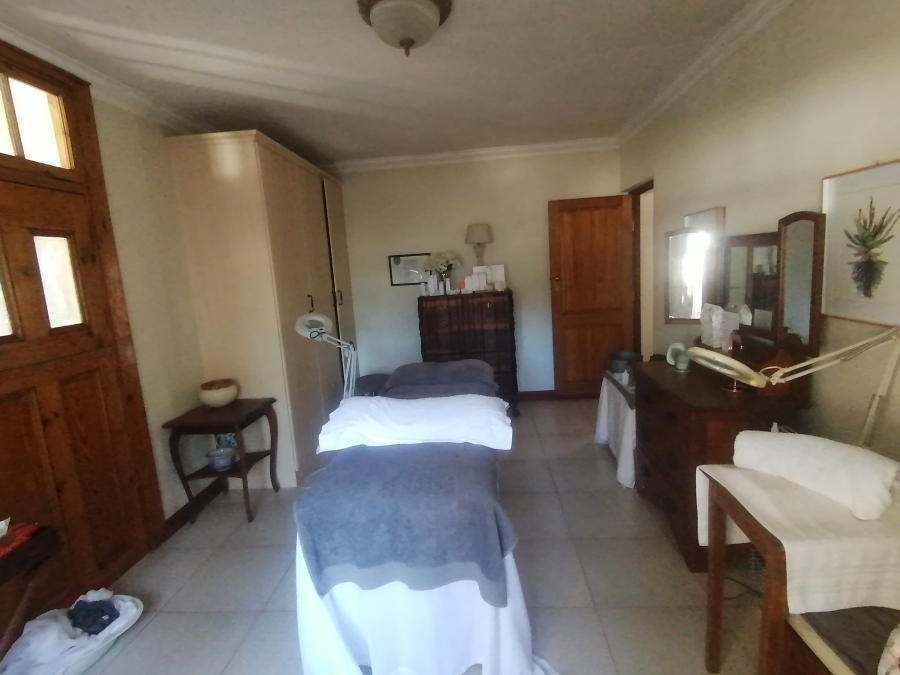 5 Bedroom Property for Sale in Shortens Country Estate KwaZulu-Natal