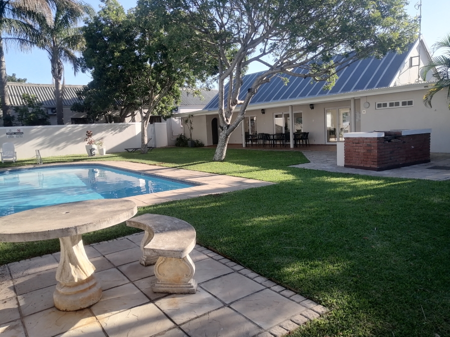 5 Bedroom Property for Sale in Shortens Country Estate KwaZulu-Natal
